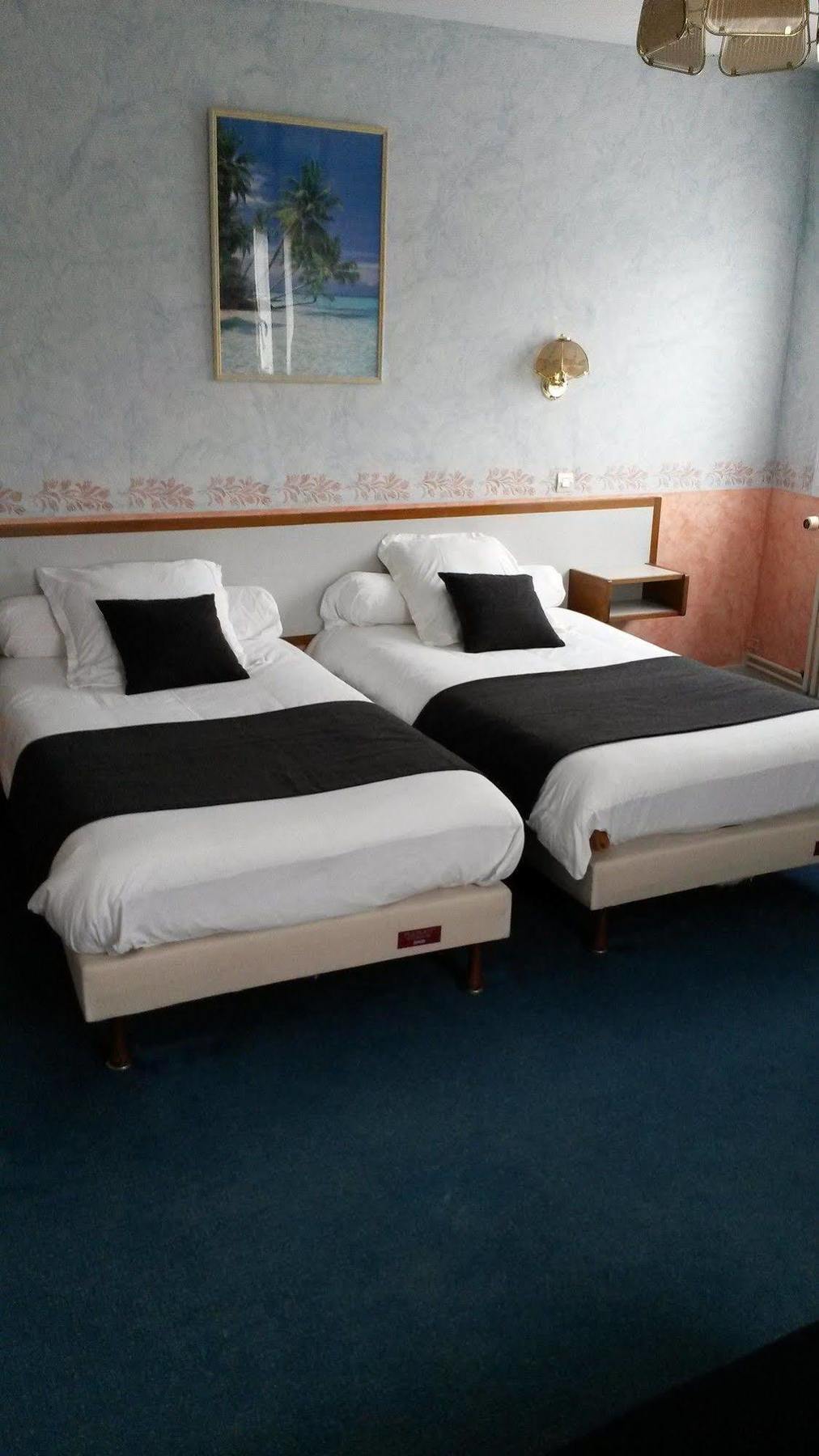 Hotel De L'Agriculture Decize Ngoại thất bức ảnh